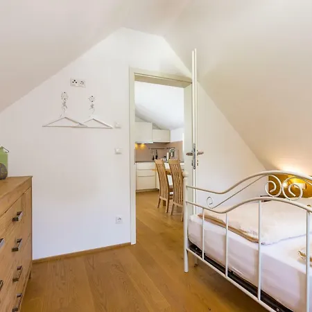 Bachschloessle Διαμέρισμα Lochau