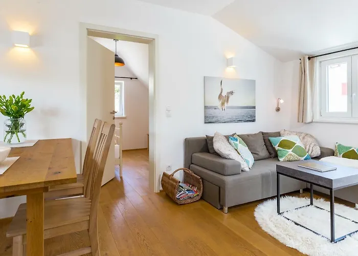 Bachschloessle * Lochau